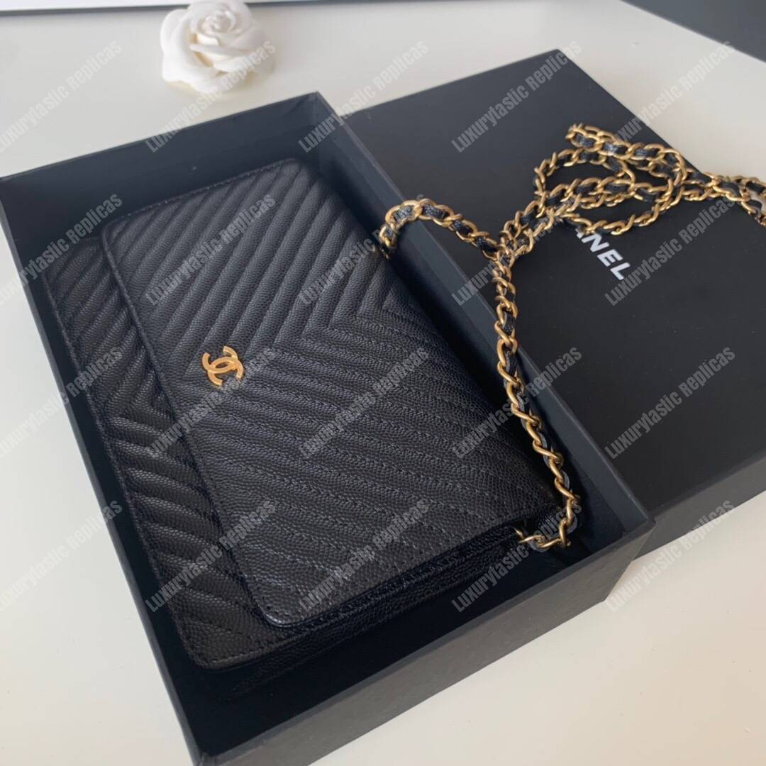 Ch*el wallet on chain black