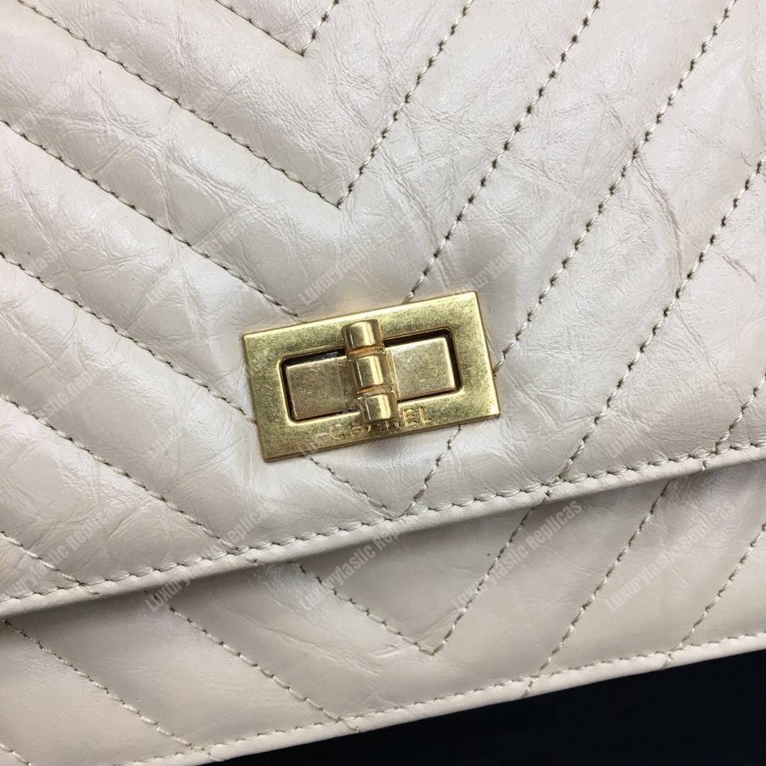 Ch*el reissue 2.55 wallet on chain – woc chevron calfskin white gold-toned