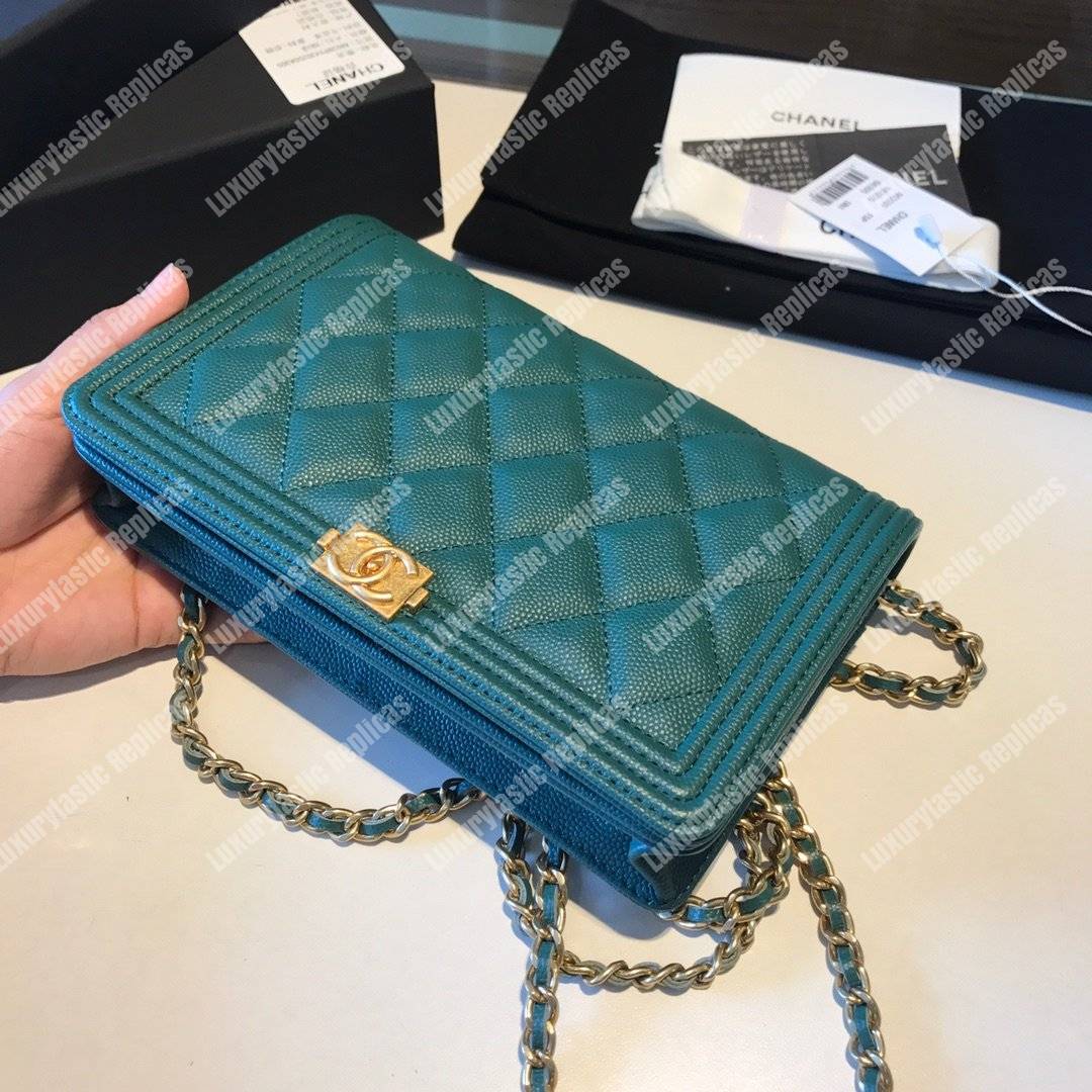 Ch*el le boy wallet on chain – woc teal caviar gold-toned