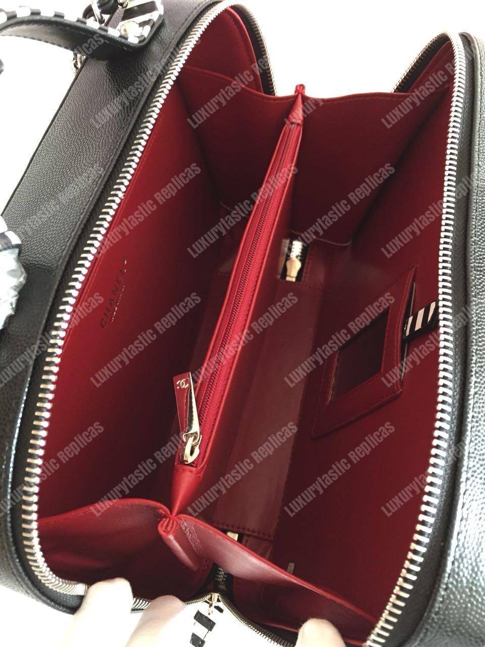 Ch*el large vanity case black
