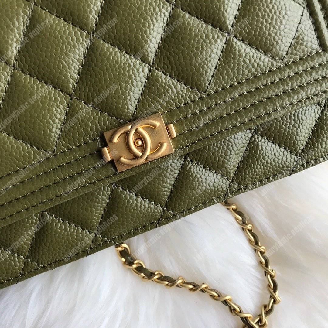 Ch*el le boy wallet on chain – woc khaki caviar gold-toned