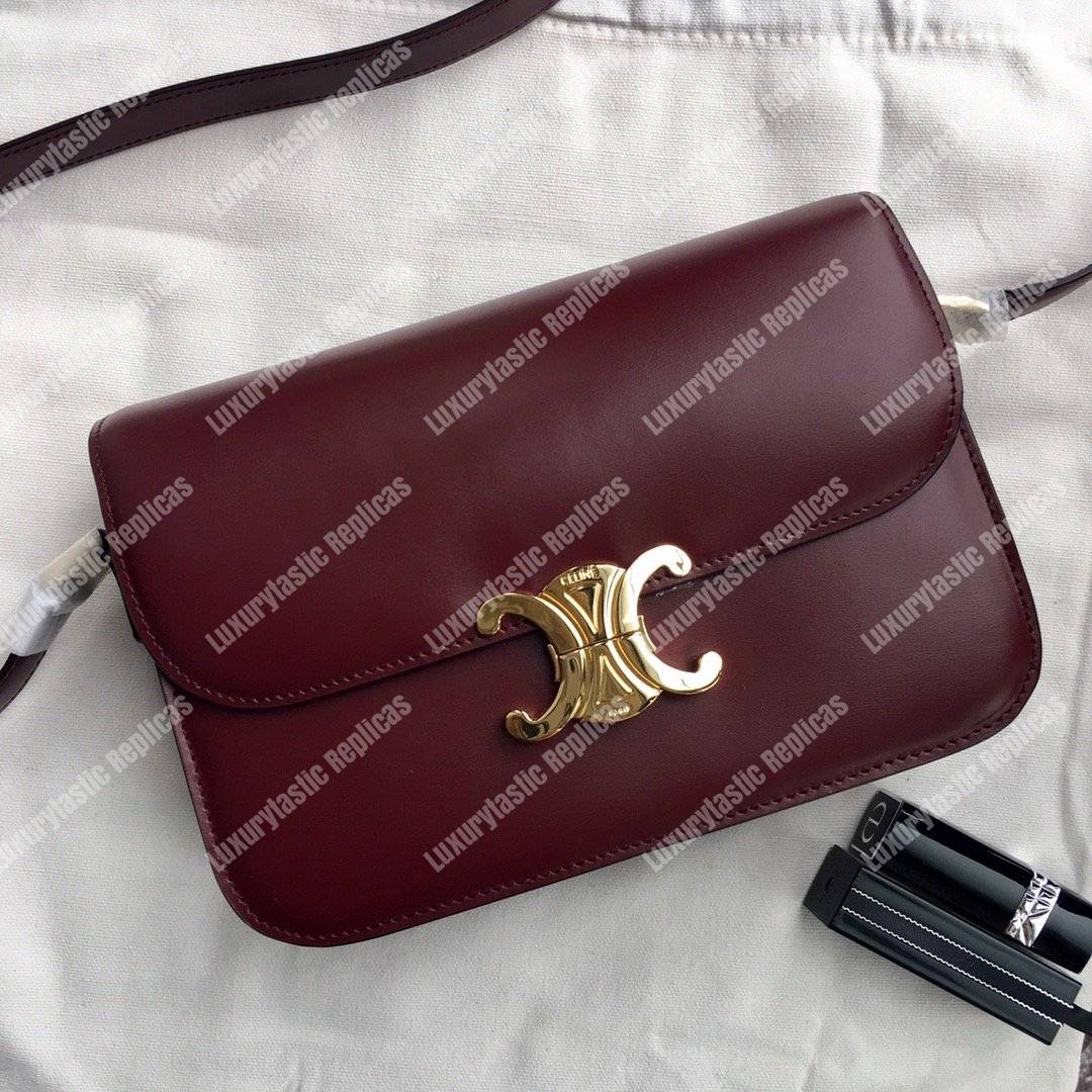 Ce**e medium triomphe bag in shiny calfskin burgundy