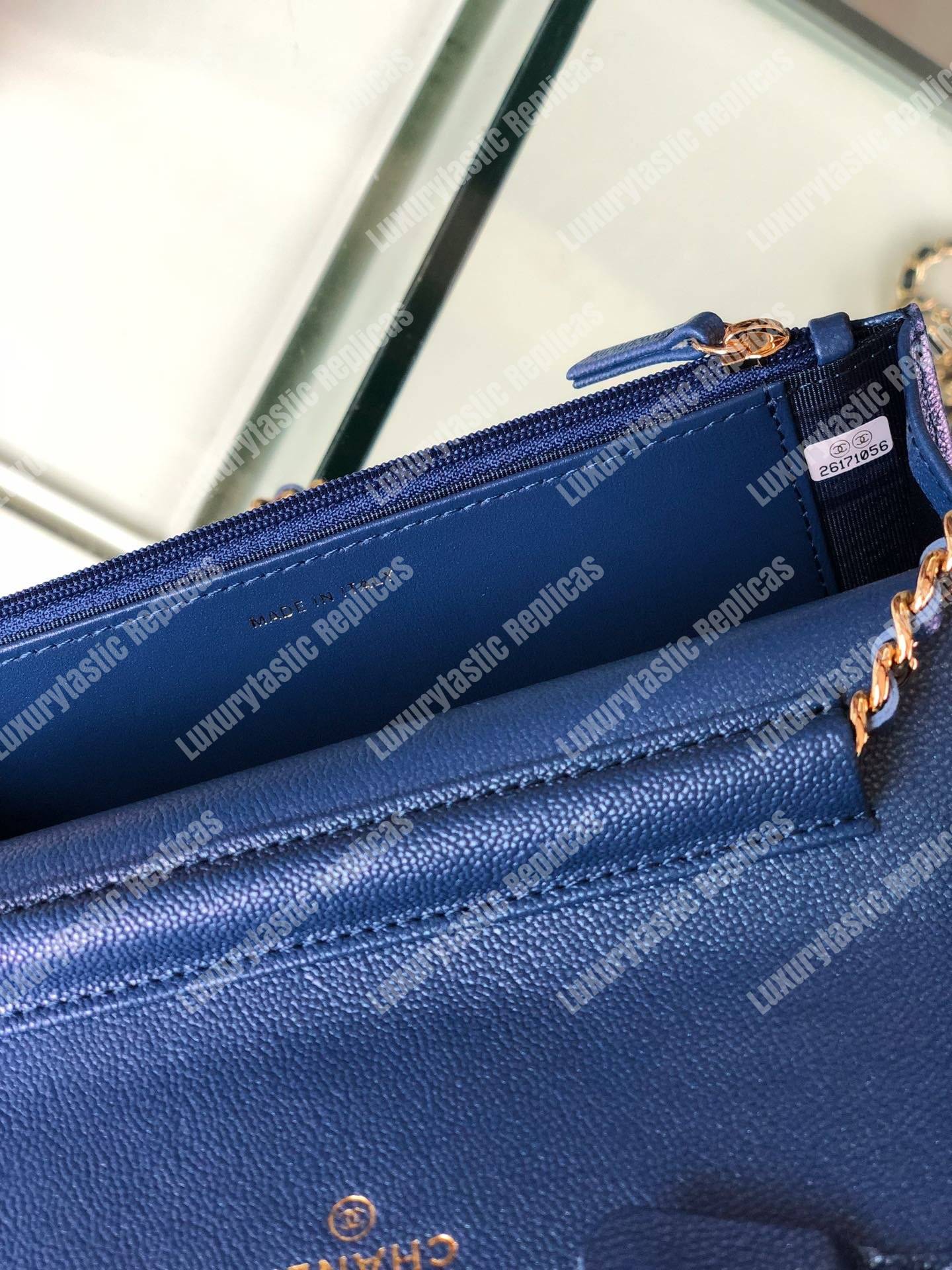 Ch*el wallet on chain – woc classic caviar gold-toned metal blue