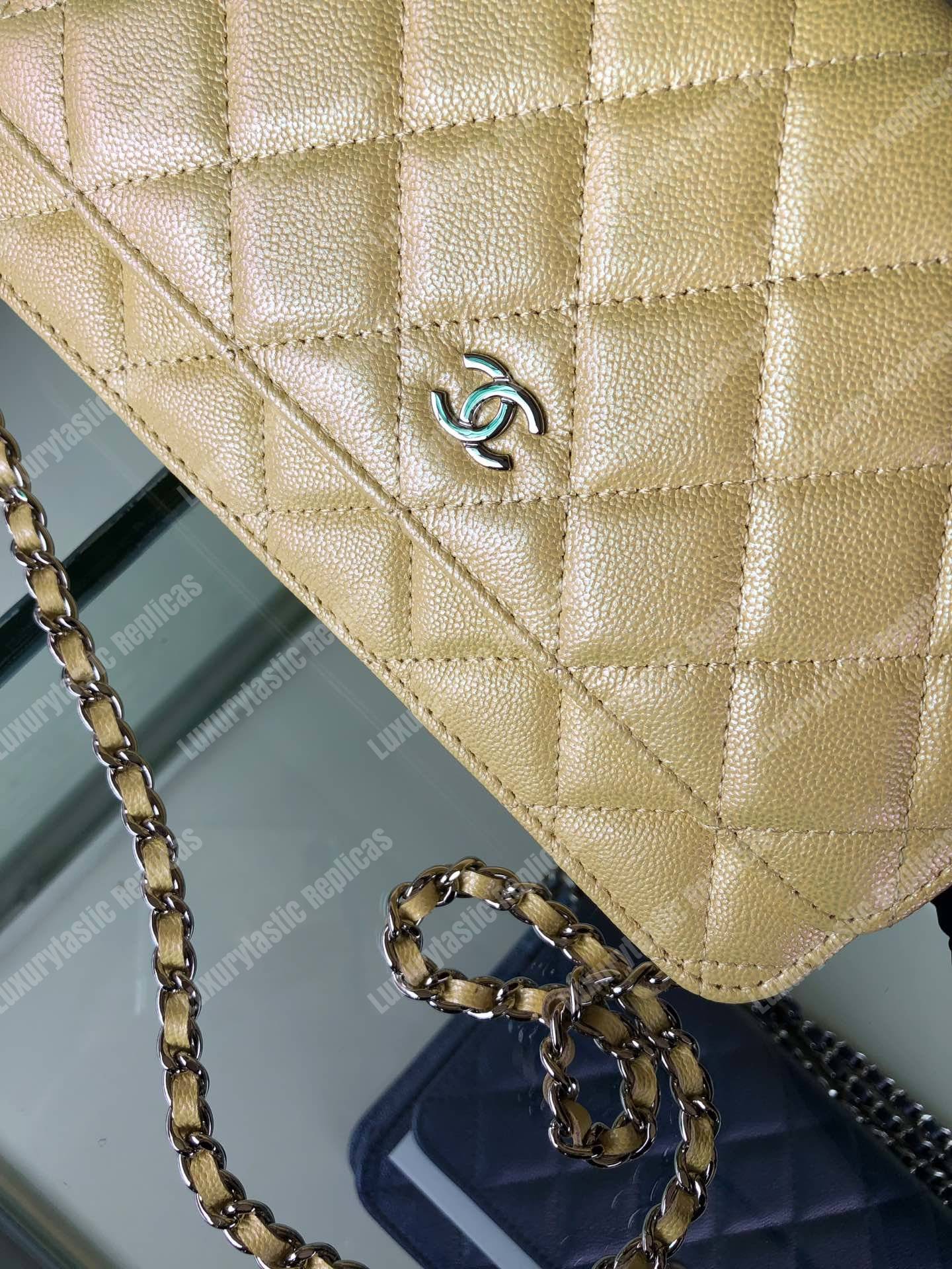 Ch*el wallet on chain – woc classic caviar silver-toned metal light yellow