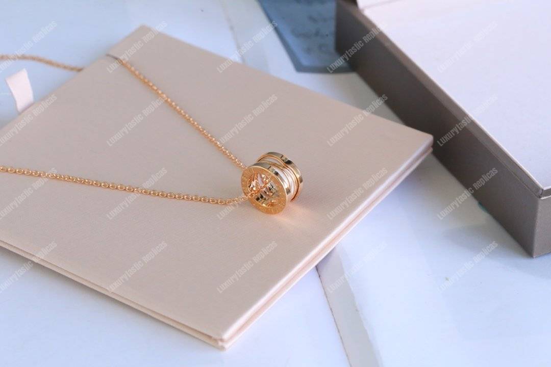 B*l*ai b.zero1 necklace rose gold