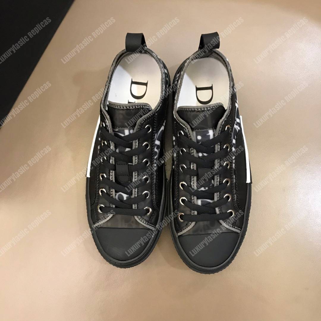 D*or “b23” low-top D*or oblique sneaker