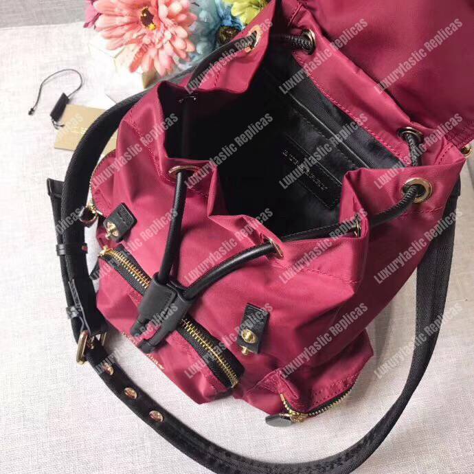 B**rry the small rucksack in maroon