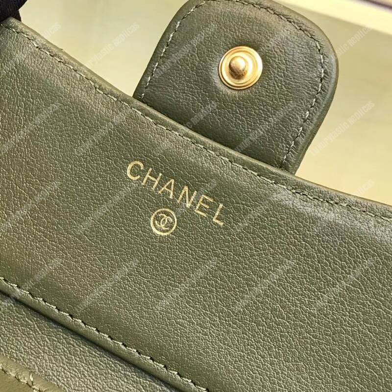 Ch*el classic small flap wallet dark green