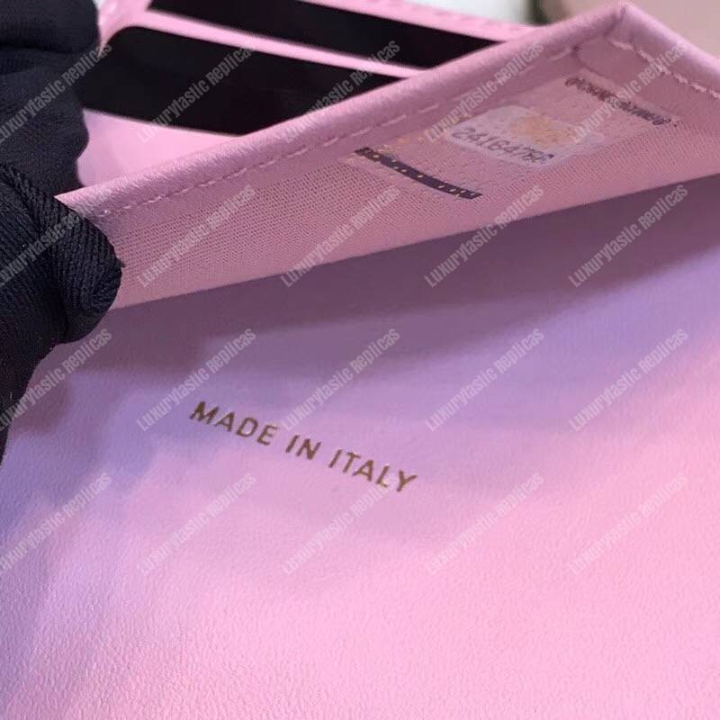 Ch*el classic small flap wallet pink
