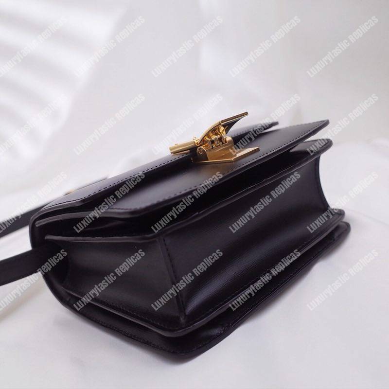 Ce**e teen classic bag in box calfskin black