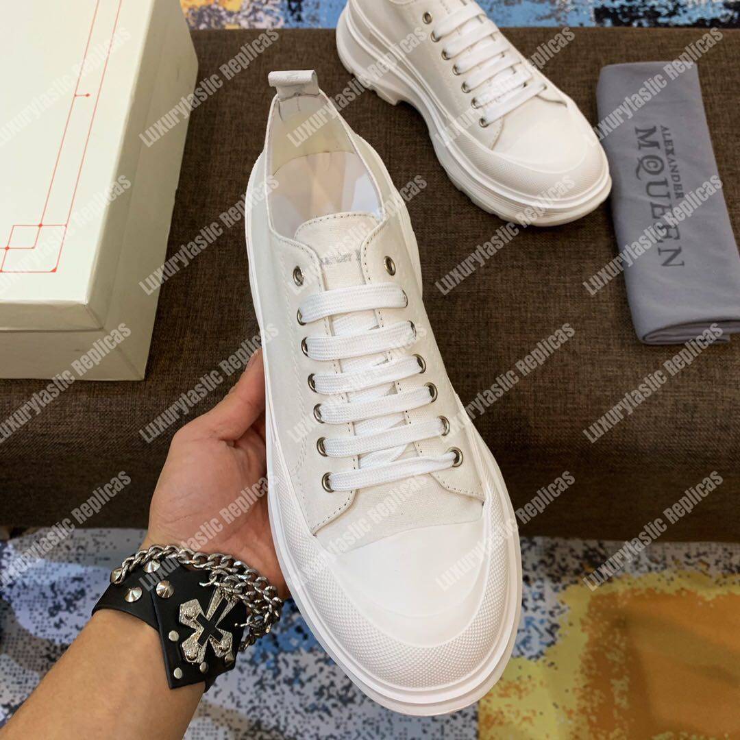 Alexander Mcqueen Tread Slick Lace White
