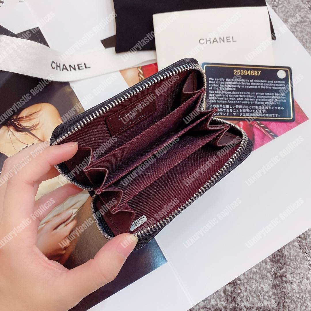 Classic Zipped Card Holder Silver Toned Lambskin Black