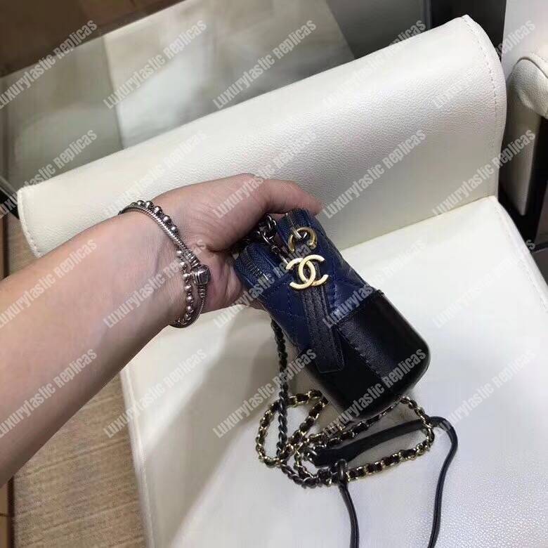 Ch*el clutch with chain blue and black