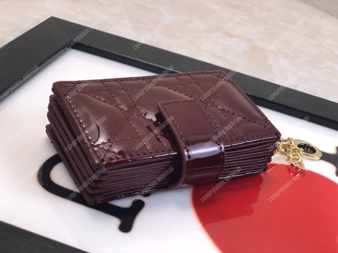 lady D*or calfskin card holder burgundy