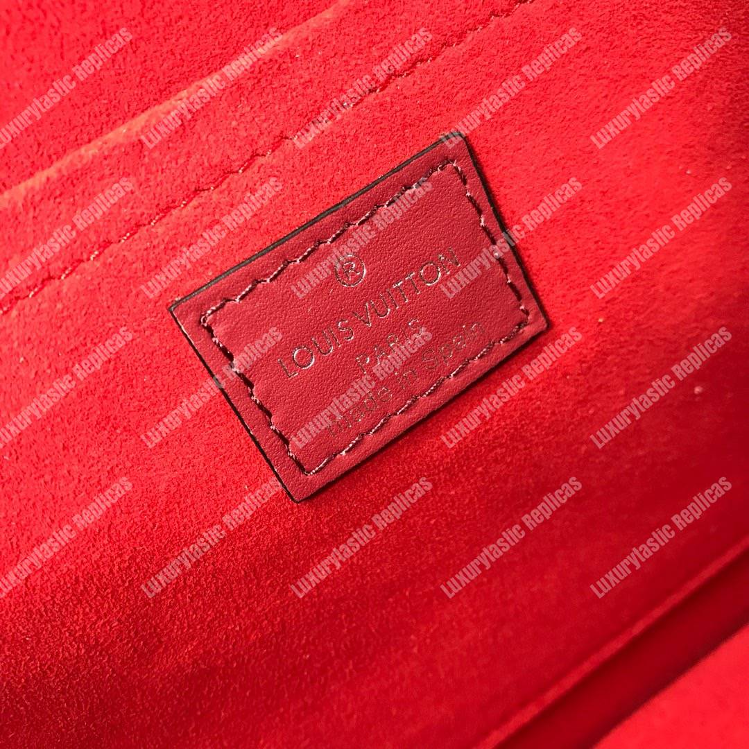 LV Epi Sac Tricot Bag Rubis