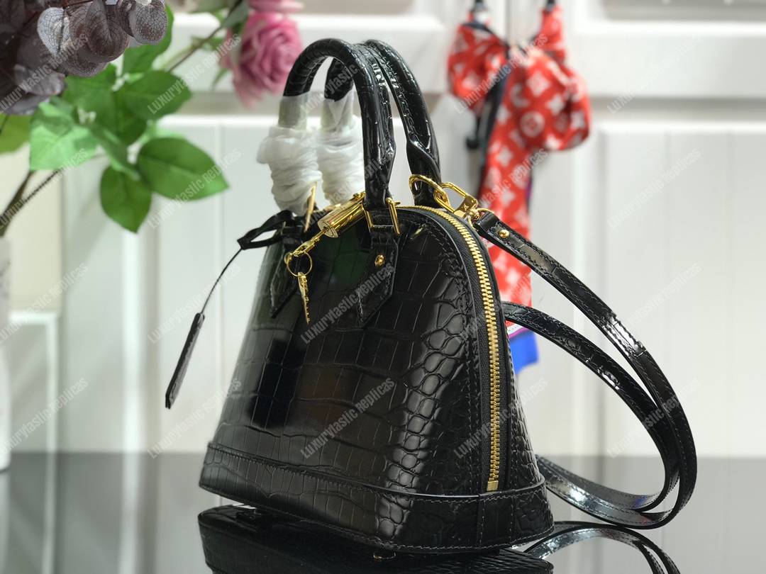 LV Alma BB Crocodilien Brillant Noir