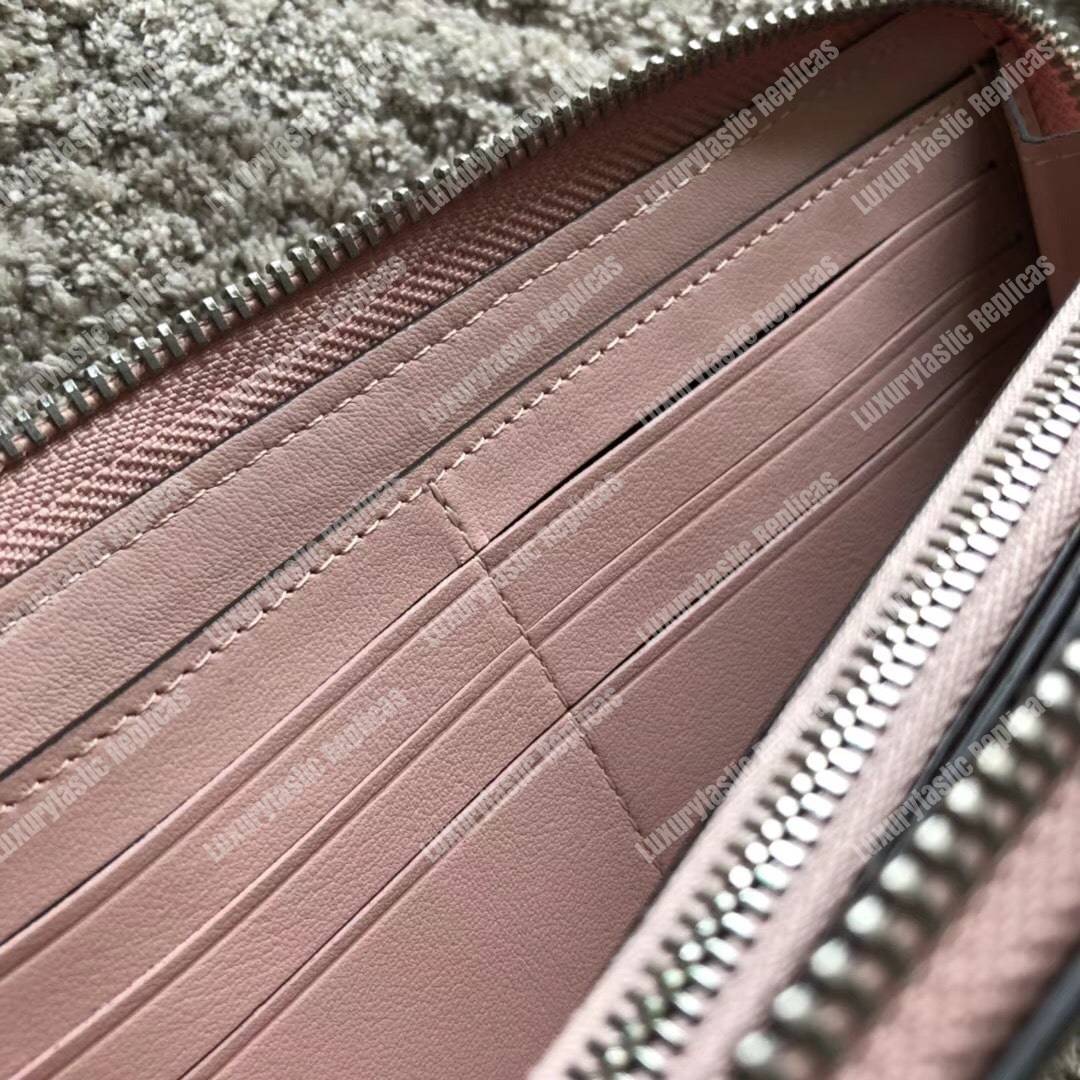 LV Comete Wallet Autres Cuirs Magnolia