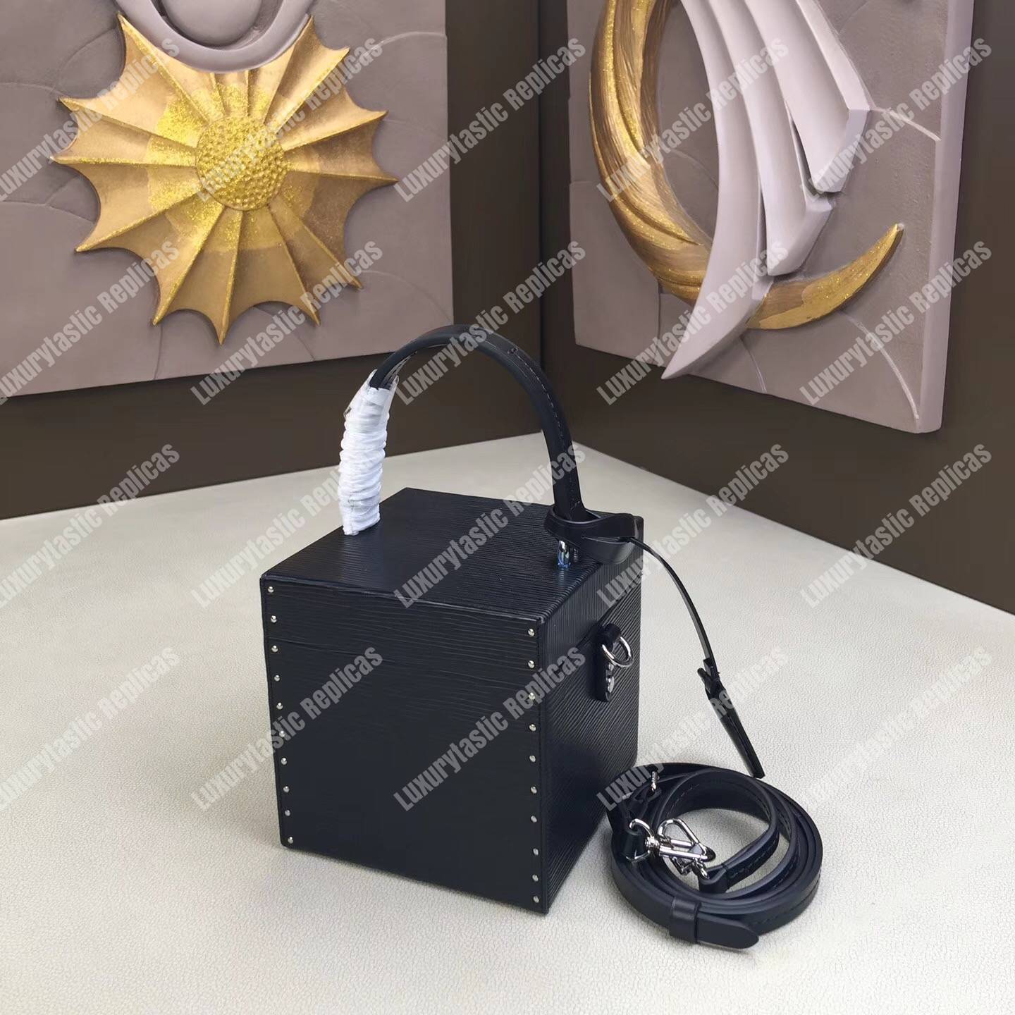 LV Bleecker Box Epi Leather Noir