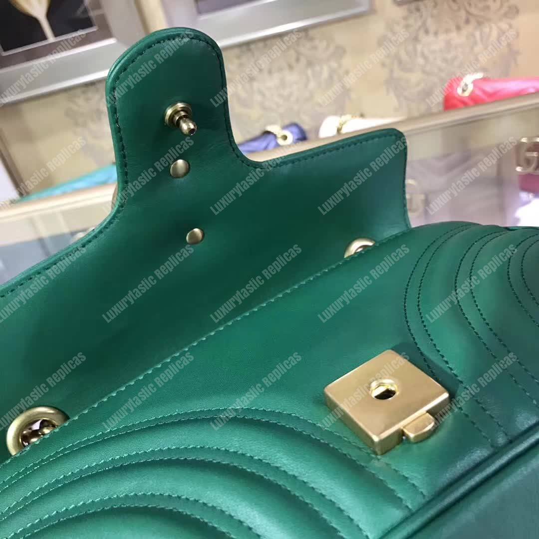 G*u*i gg marmont matelassé mini bag emerald green