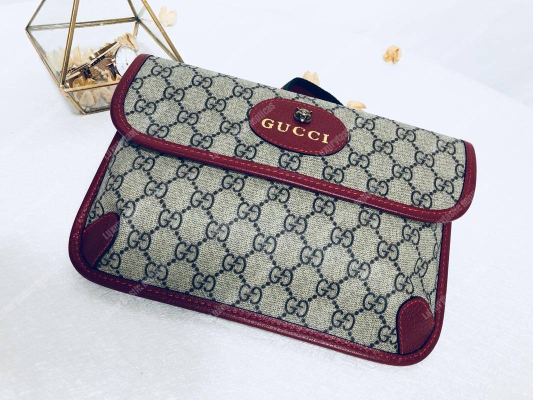 G*u*i gg sup*e belt bag red trims