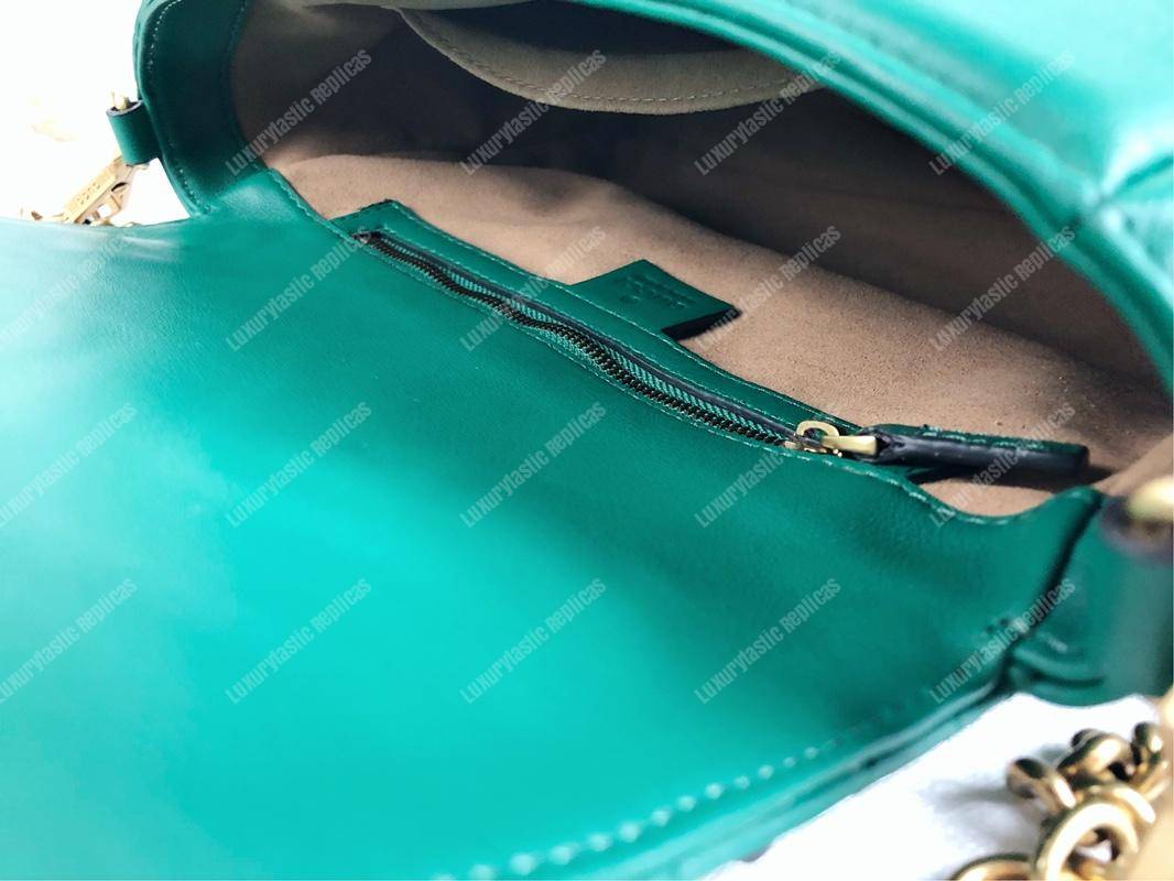 G*u*i gg marmont small top handle bag emerald matelassé