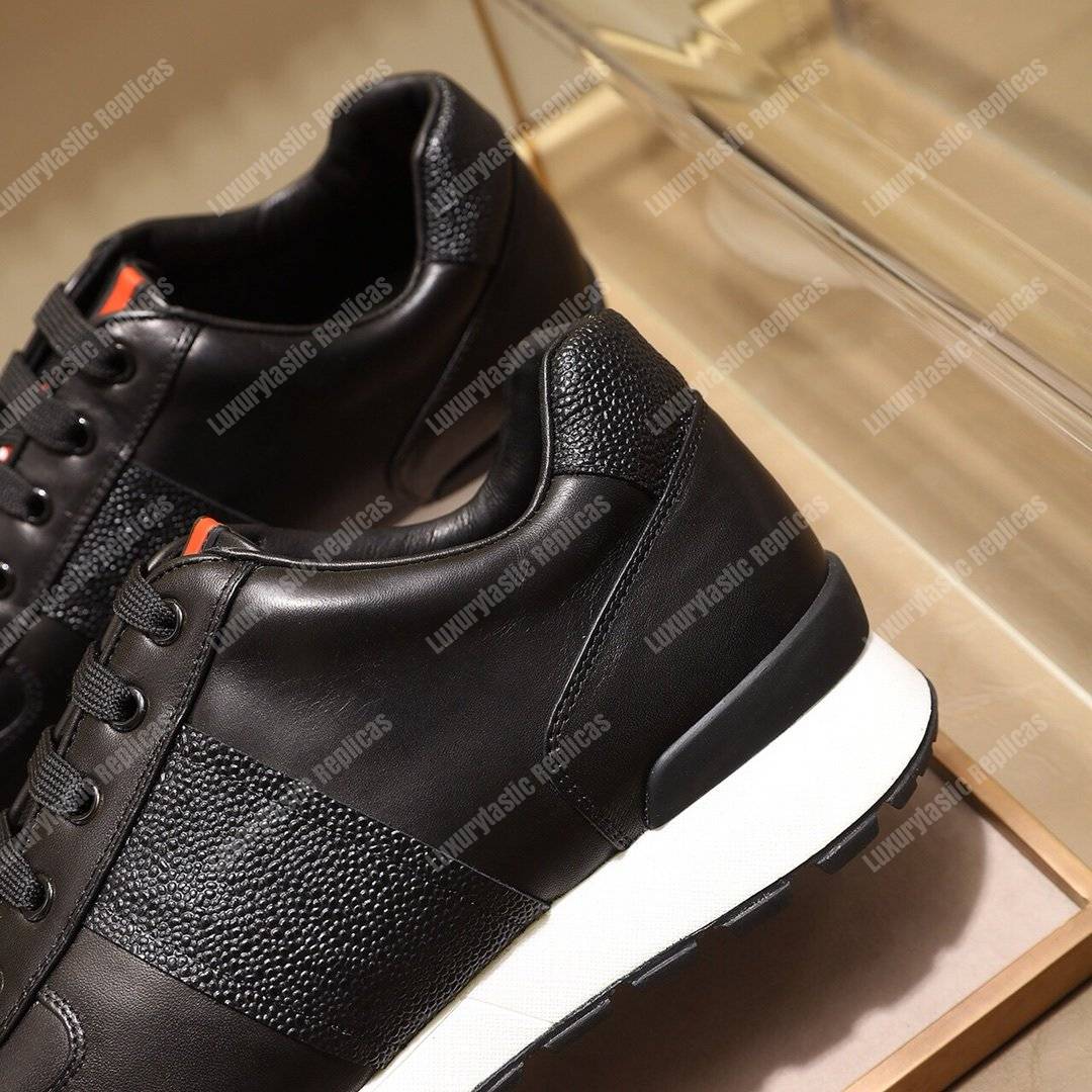 Pra*a leather sneakers black