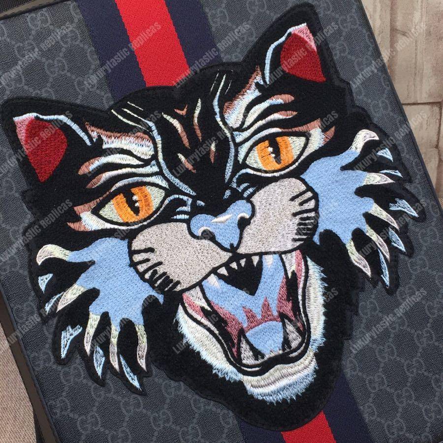 G*u*i angry cat web backpack