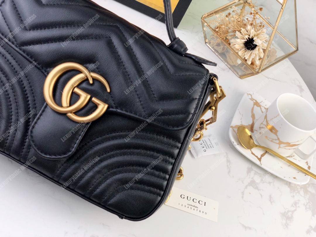 G*u*i gg marmont mini top handle bag black