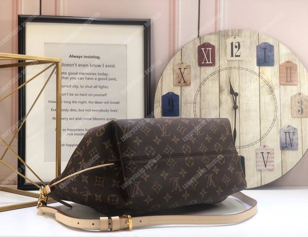 LV Turenne MM Monogram
