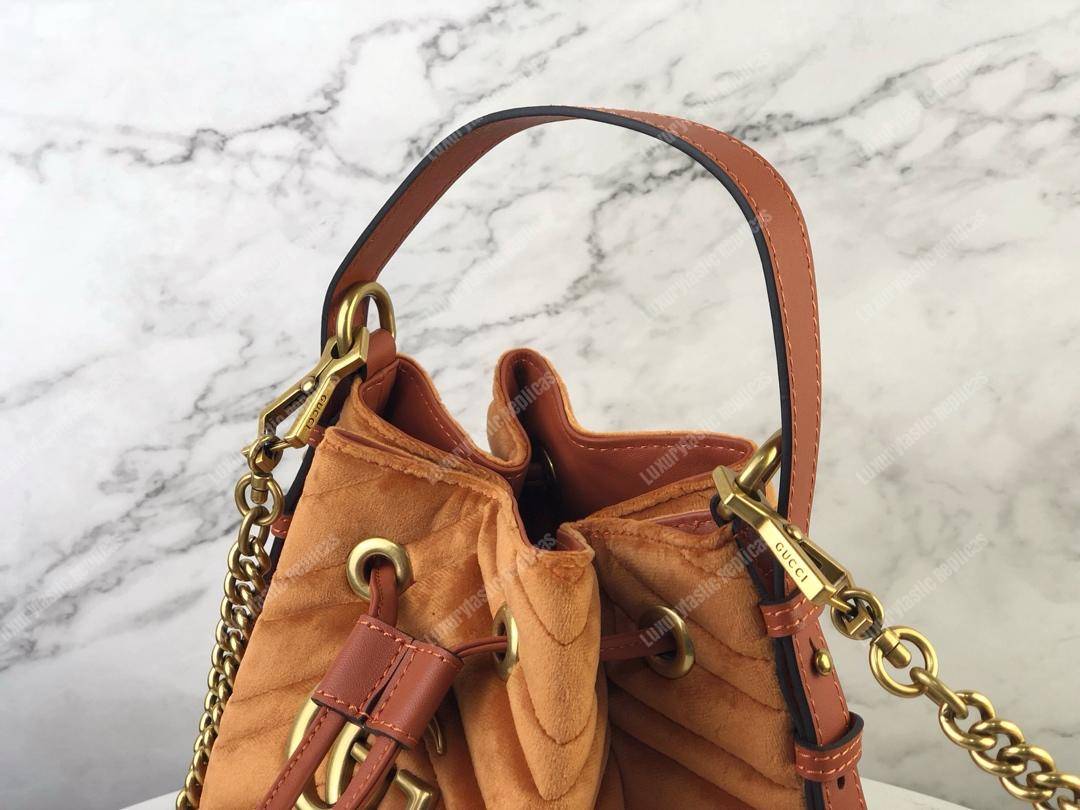 G*u*i gg marmont velvet bucket bag camel