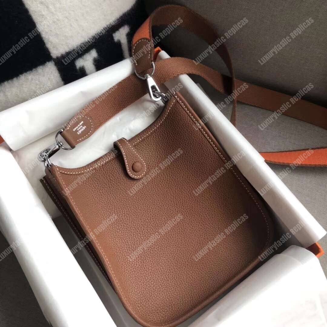 H**mes mini evelyne iii 17 clemence bag gold
