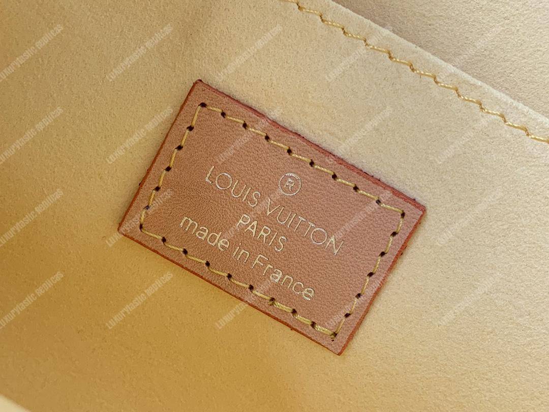 LV Dauphine MM Monogram Pink Handbag