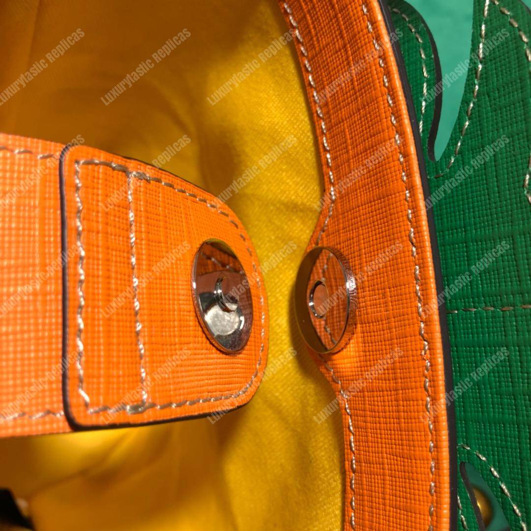 G*u*i children’s gg bucket bag with pineapple