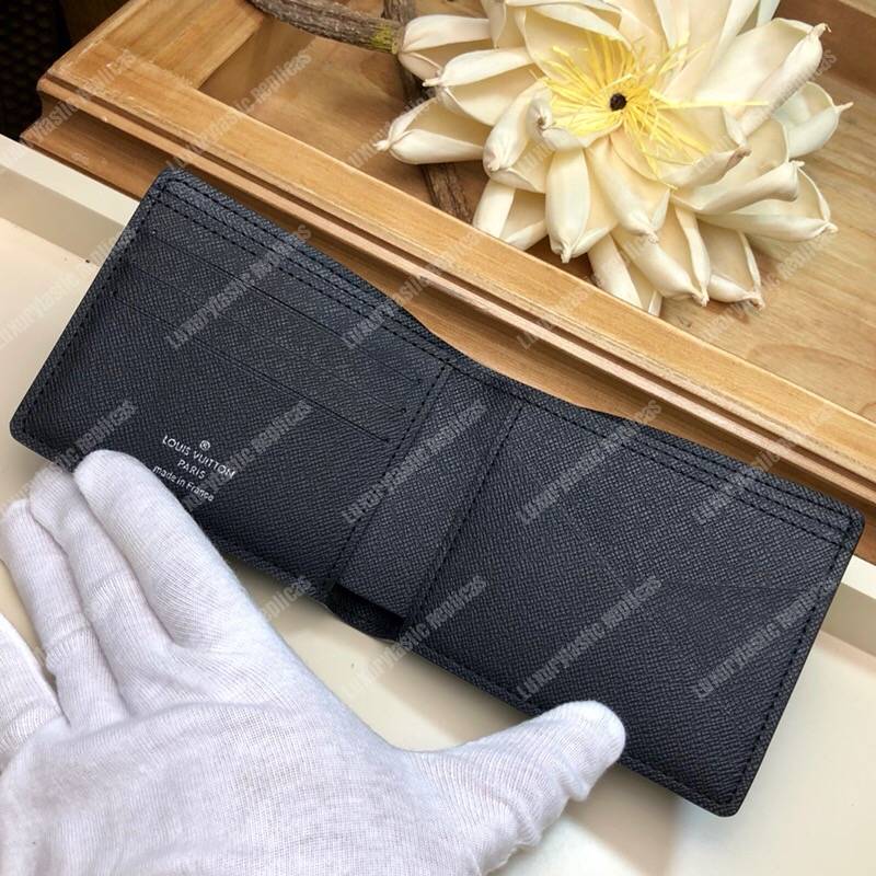LV Multiple Wallet Epi Leather Noir