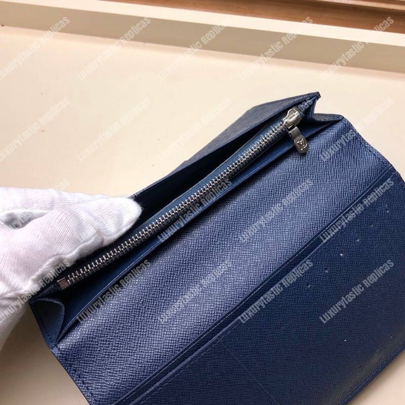 LV Brazza Wallet Epi Leather Bleu Marine