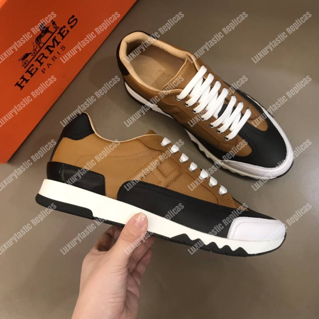 H**mes trail sneaker brown