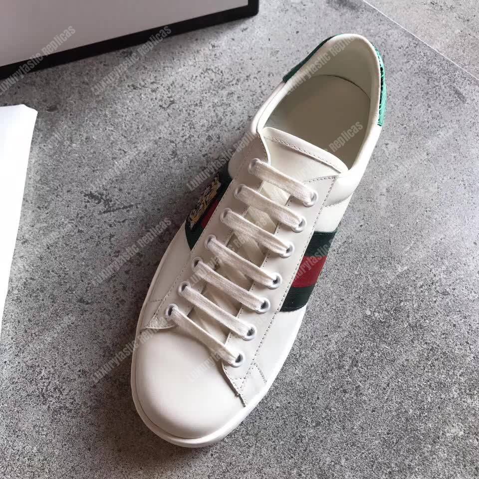 G*u*i ace embroidered tiger sneaker white