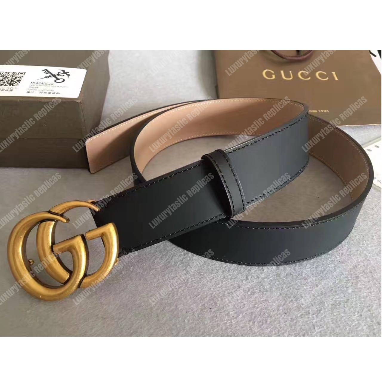 G*u*i black leather belt with double g buckle