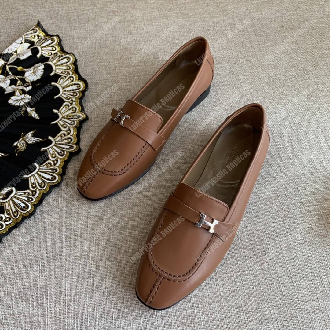 H**mes h buckle loafer brown