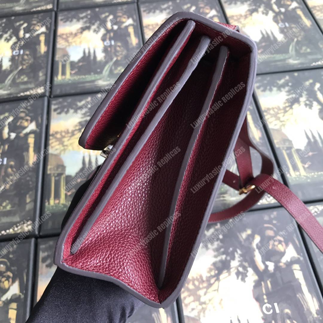 G*u*i zumi grainy leather small shoulder bag burgundy