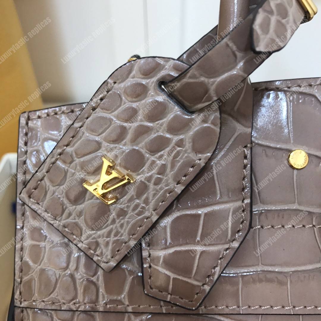 LV City Steamer PM Crocodilien Briliant Taupe