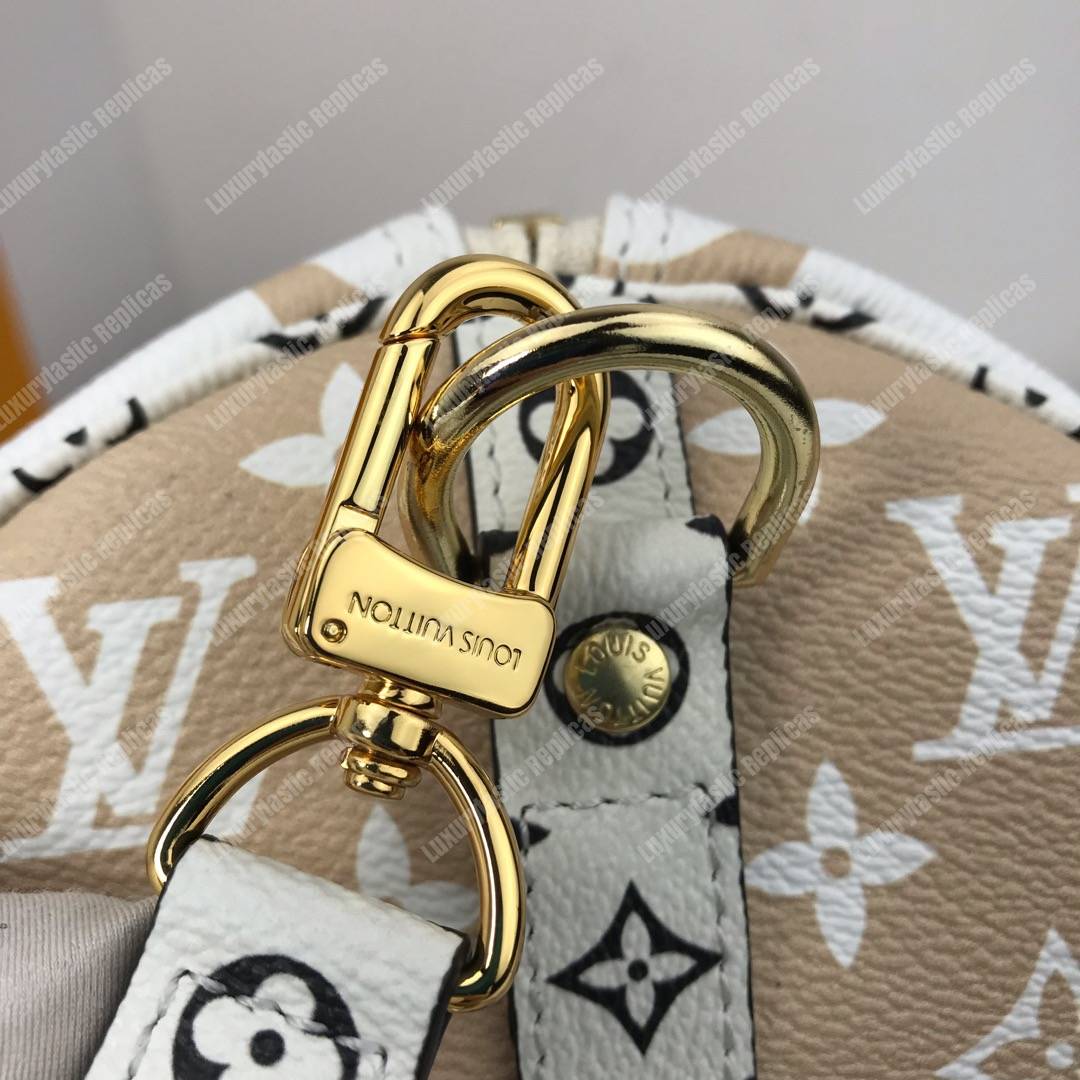 LV Speedy Bandouliere 30 Monogram Geant White