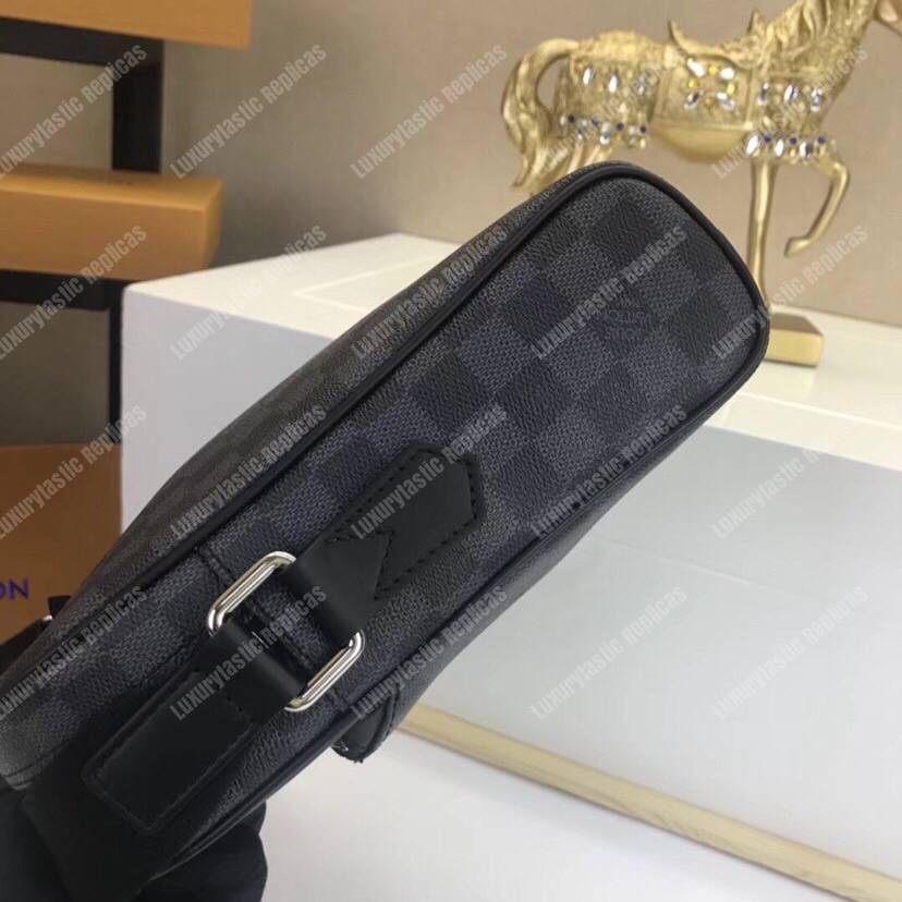 LV Dayton Reporter PM Damier Graphite