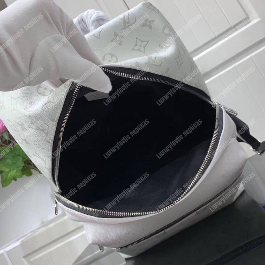 LV Discovery Backpack PM Taiga Leather Monogram White