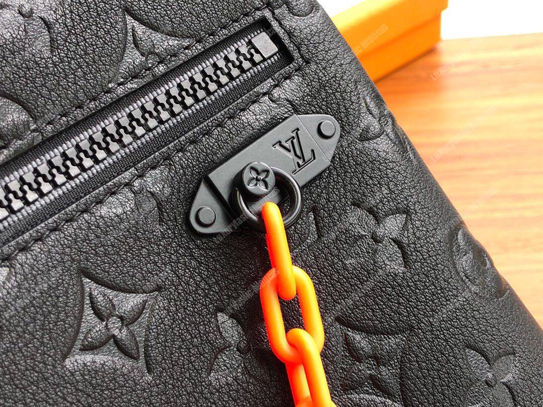 LV A4 Pouch Taurillon Leather Black