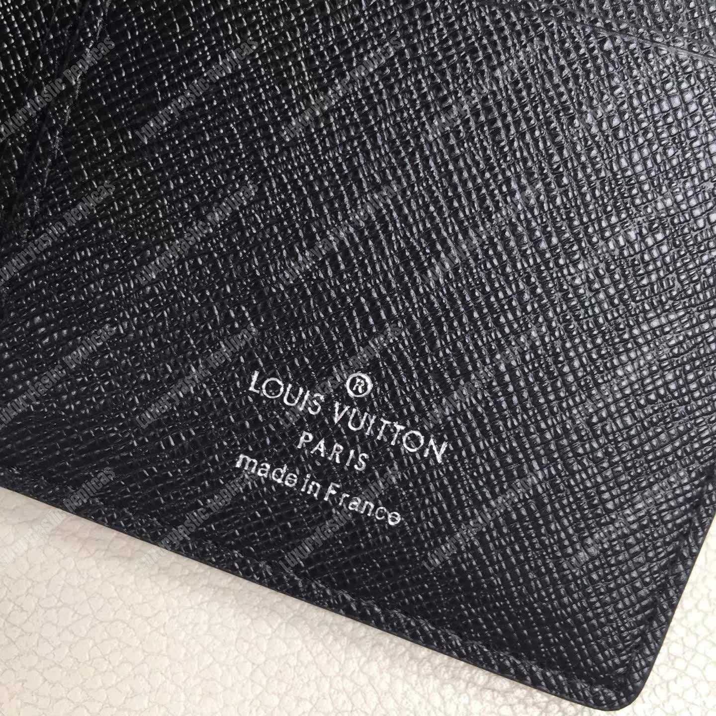 LV Brazza Wallet Taiga Leather Noir