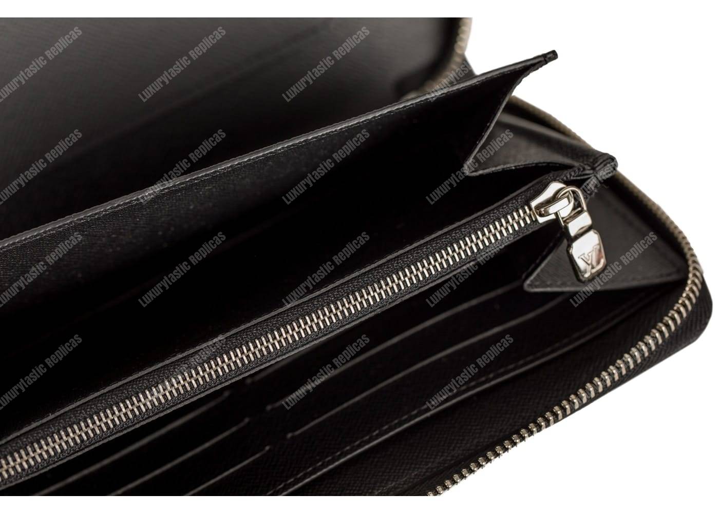 l**is V*t*n x sup*e zippy organizer epi black
