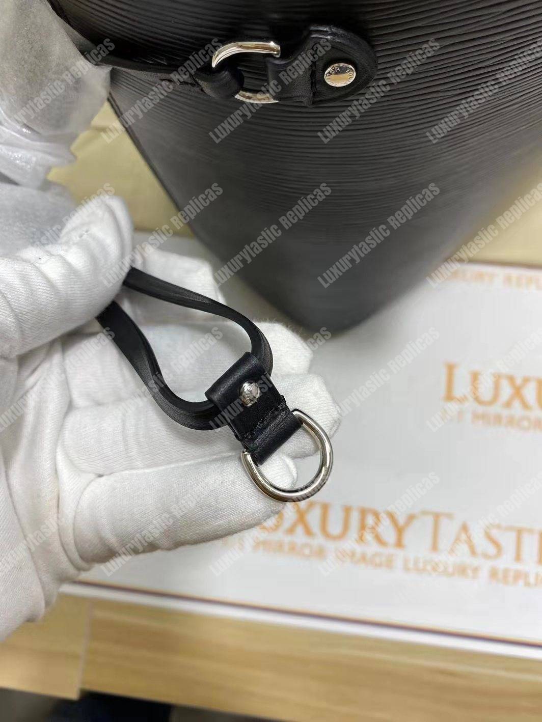 LV Neverfull MM Epi Leather Black