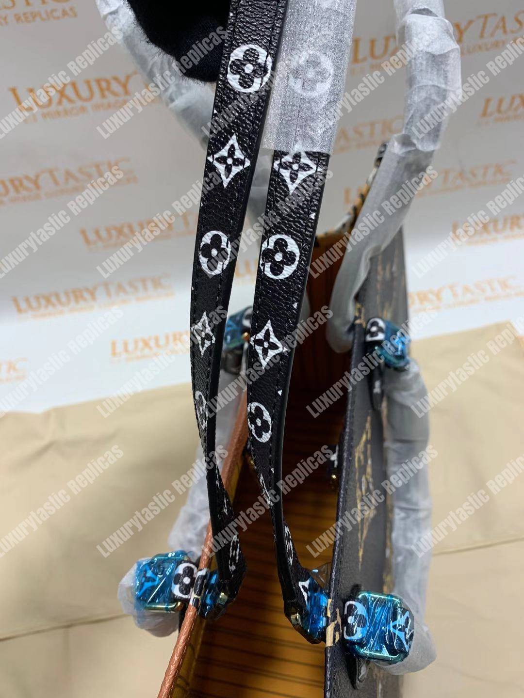 LV Onthego Monogram Black/Brown GM