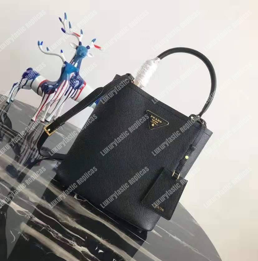 Pra*a panier medium bag black/red